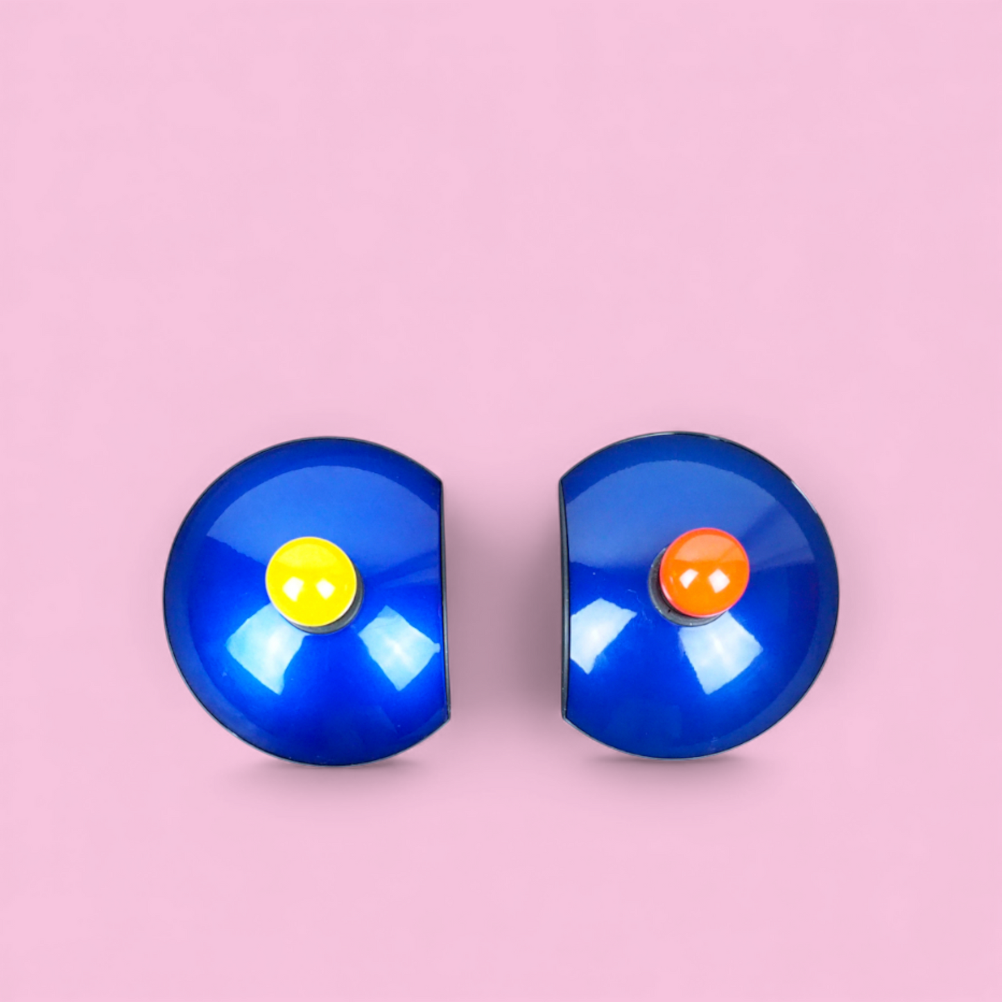 Lampy Emi Tommaso Cimini Lumina, widok z góry na rozłączoną parę, Italy 1980s