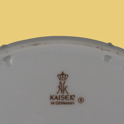 Talerz Kaiser Pfalzbau zbliżenie na znak firmowy Kaiser W. Germany