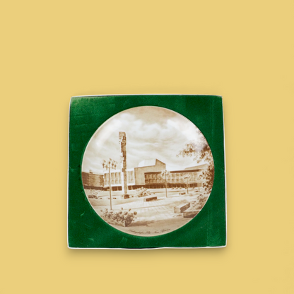 Talerz pamiątkowy Kaiser Pfalzbau Ludwigshafen, widok z przodu, sepia, Germany 1968